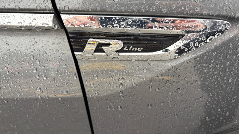 Volkswagen Tiguan 2.0 TSi 180 4Motion R-Line 5dr DSG Petrol Estate